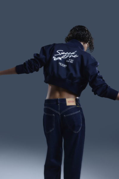 Dámska skrátená mikina slim fit na zips